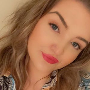 Meet your Posher, Macey
